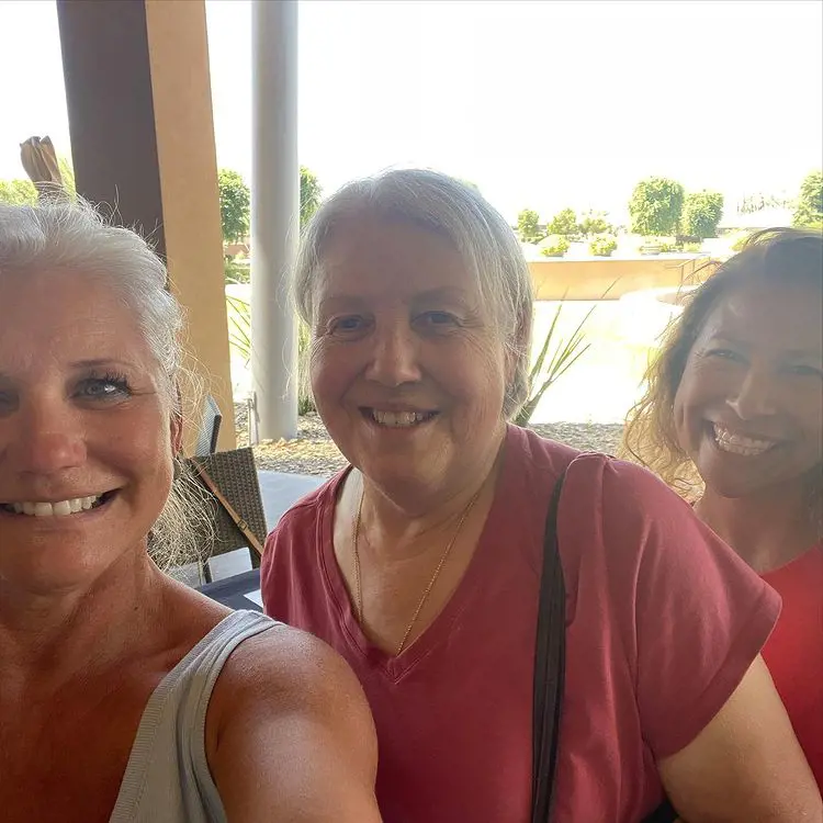 Diaz with her mother Billie (middle) as they get together for lunch