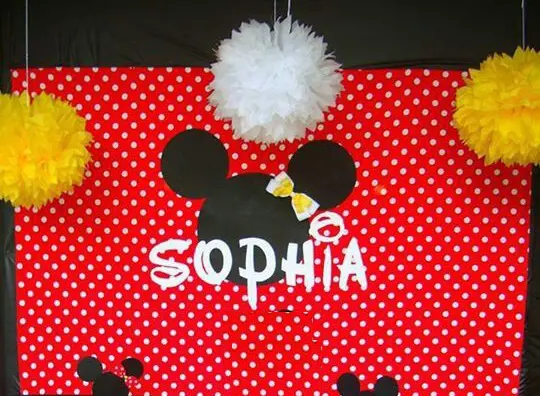 Minnie Mouse Party Backdrop made with some easy supplies at home