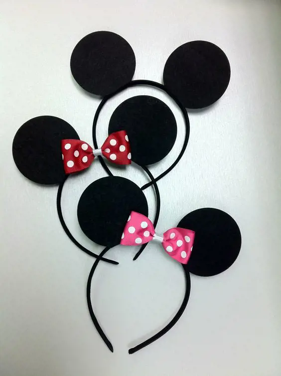 3 Hair Bands displayed in a beautiful pattern that can be used as a party favor for kid's birthday. 